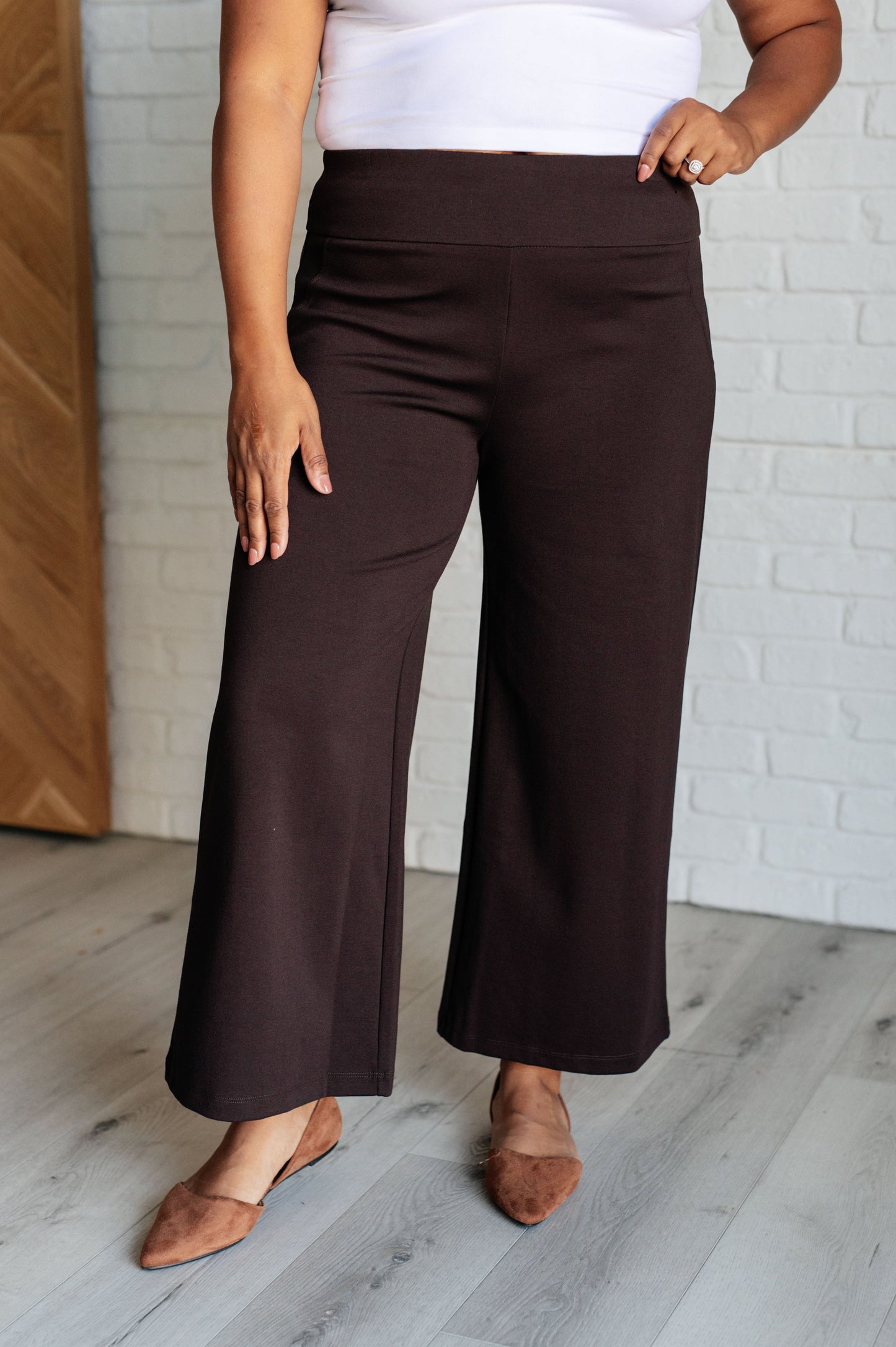 Weekday Wonder Wide Leg Cropped Pants in Chocolate