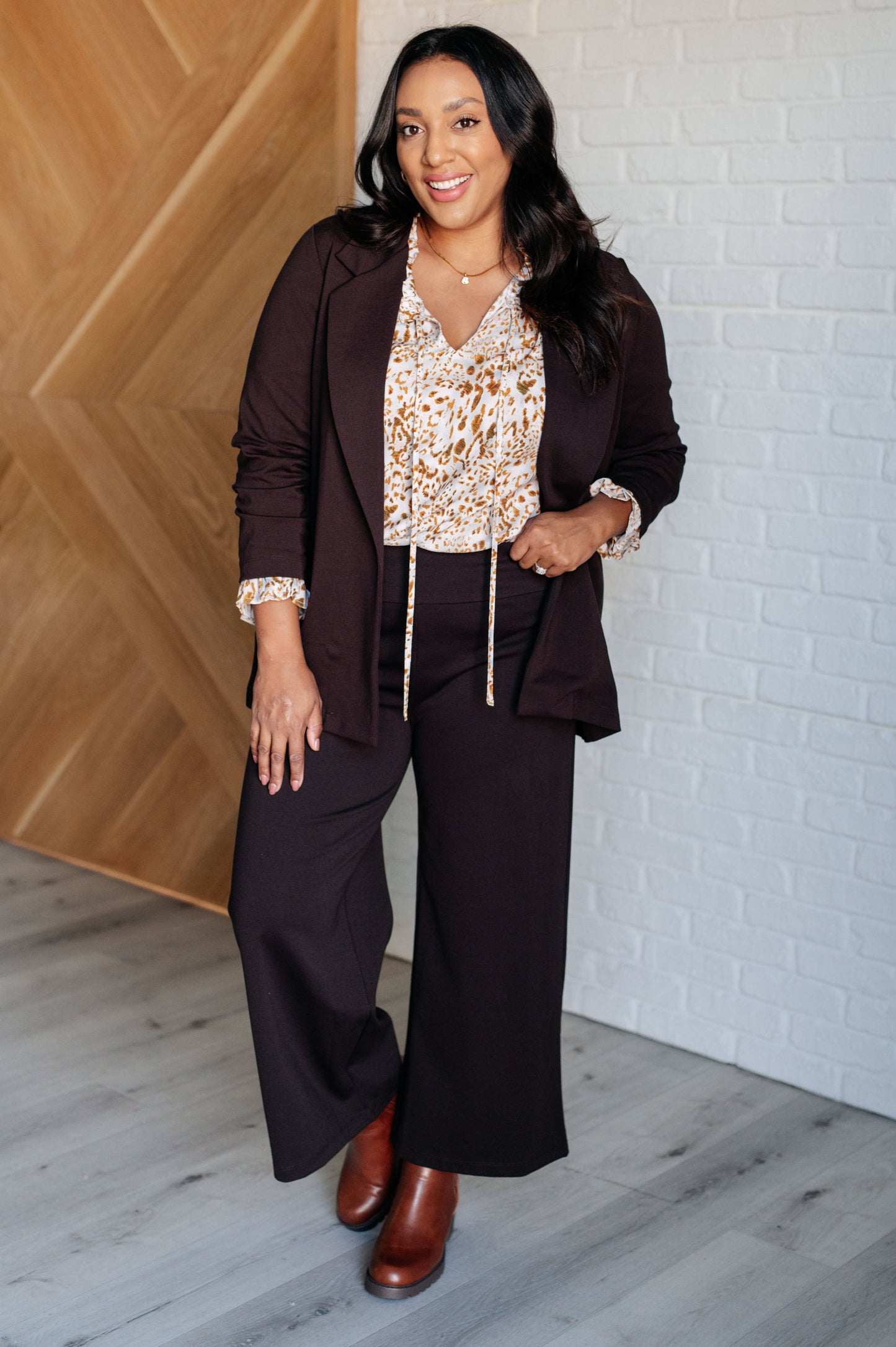 Weekday Wonder Wide Leg Cropped Pants in Chocolate